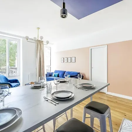 Very Nice, Spacious And Bright *