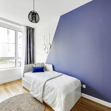 Very Nice, Spacious And Bright Apartment